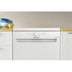 INDESIT D2FHK26 LAVASTOVIGLIE LIBERA INSTALLAZIONE 14 COPERTI 6 PROGRAMMI CL. E